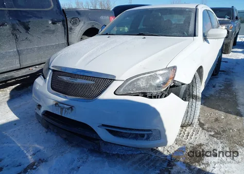 2013 Chrysler 200 Limited из США, поврежденный, VIN 1C3CCBCGXDN767943